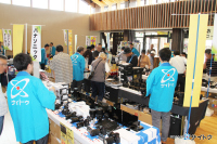 AiCTアイクト交流棟内・販売会様子
